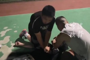 高中生打球心臟驟停！寧波15歲男生做11分鐘心肺復(fù)蘇 贏得黃金4分鐘救治時(shí)間